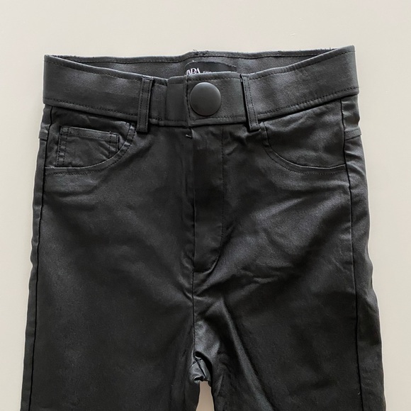 Zara Skinny Fit Coated Pants (Leather-like) - Picture 1 of 2